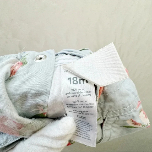 OshKosh B'Gosh || Overalls Blue Georgia Peach Print Size 18 months - Picture 4 of 4